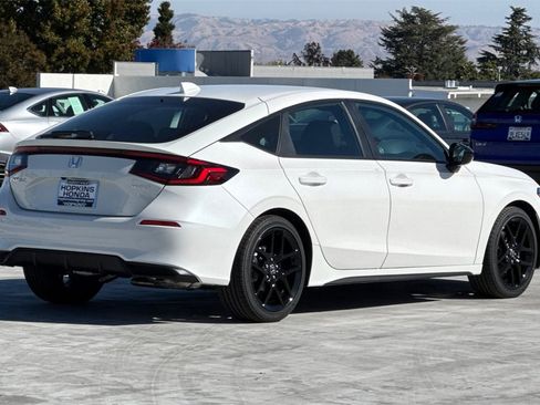 New 2025 Honda Civic Sport image 4