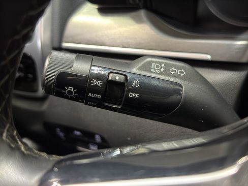 Used 2022 Kia Sorento SX image 27