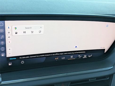 Certified 2025 Buick Envision Preferred image 24