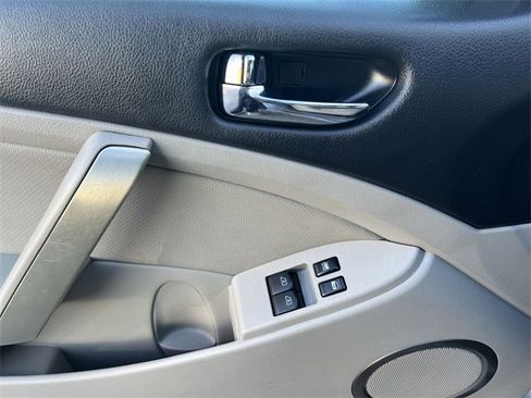 Used 2005 INFINITI G35 Coupe w/ (P01) Premium Pkg image 20