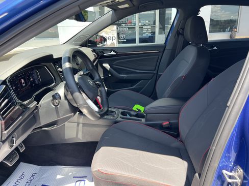 Used 2024 Volkswagen Jetta GLI 40th Anniversary Edition FWD image 15