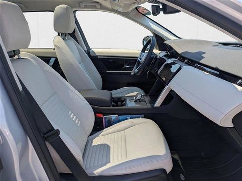 Certified 2025 Land Rover Discovery Sport S image 22