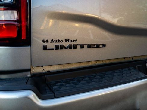 Used 2021 RAM 2500 Limited w/ Night Edition AWD/4WD image 10