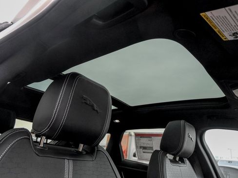 New 2026 Jaguar F-PACE R-Dynamic S image 22