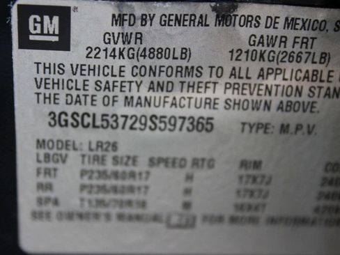 Used 2009 Saturn Vue XR image 11