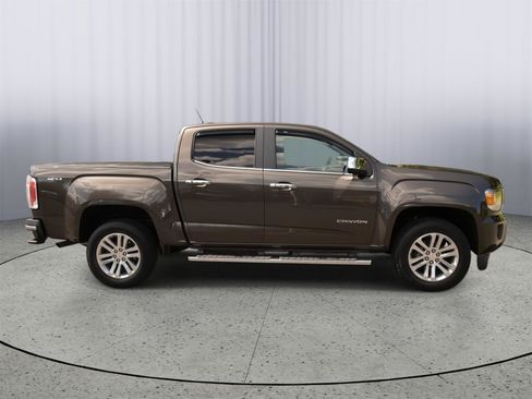 Used 2020 GMC Canyon SLT w/ Driver Alert Package AWD/4WD image 24