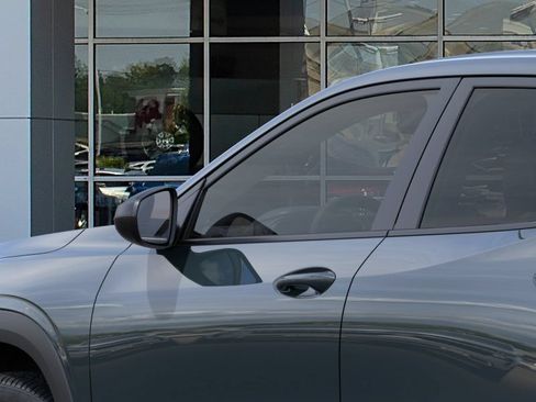 New 2026 Chevrolet Trax LS FWD image 12
