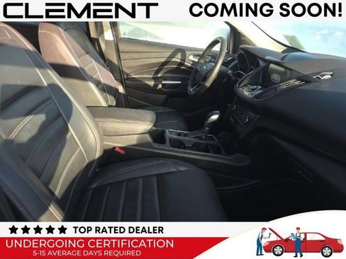 Used 2019 Ford Escape Titanium image 3