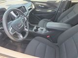 Used 2022 GMC Terrain SLE w/ Driver Convenience Package image 3