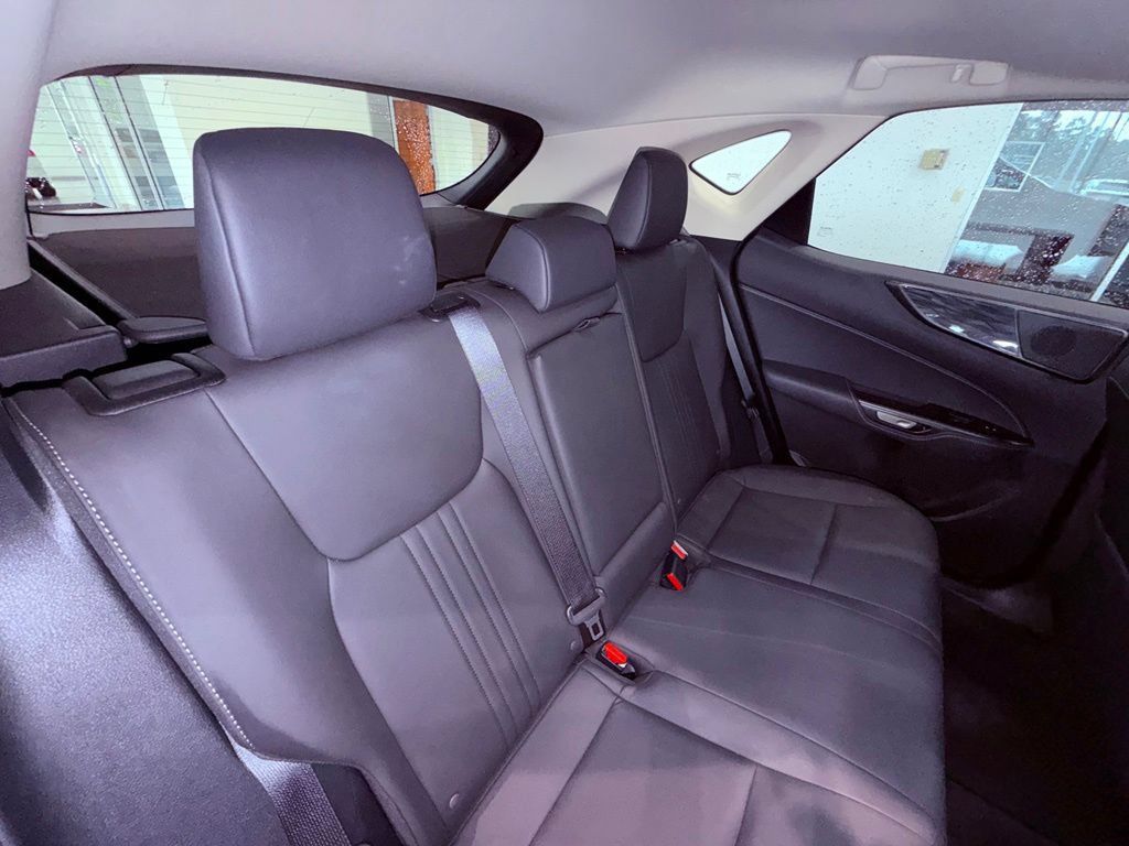 Certified 2025 Lexus NX 250 FWD w/ Accessory Package (Z2) image 15