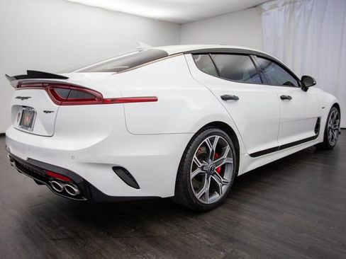 Used 2020 Kia Stinger GT1 image 30