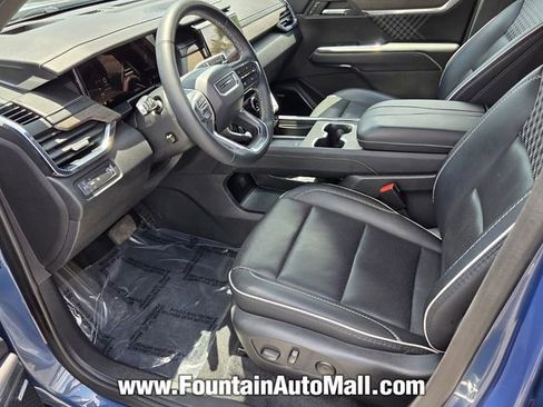Used 2024 GMC Acadia Denali FWD image 8