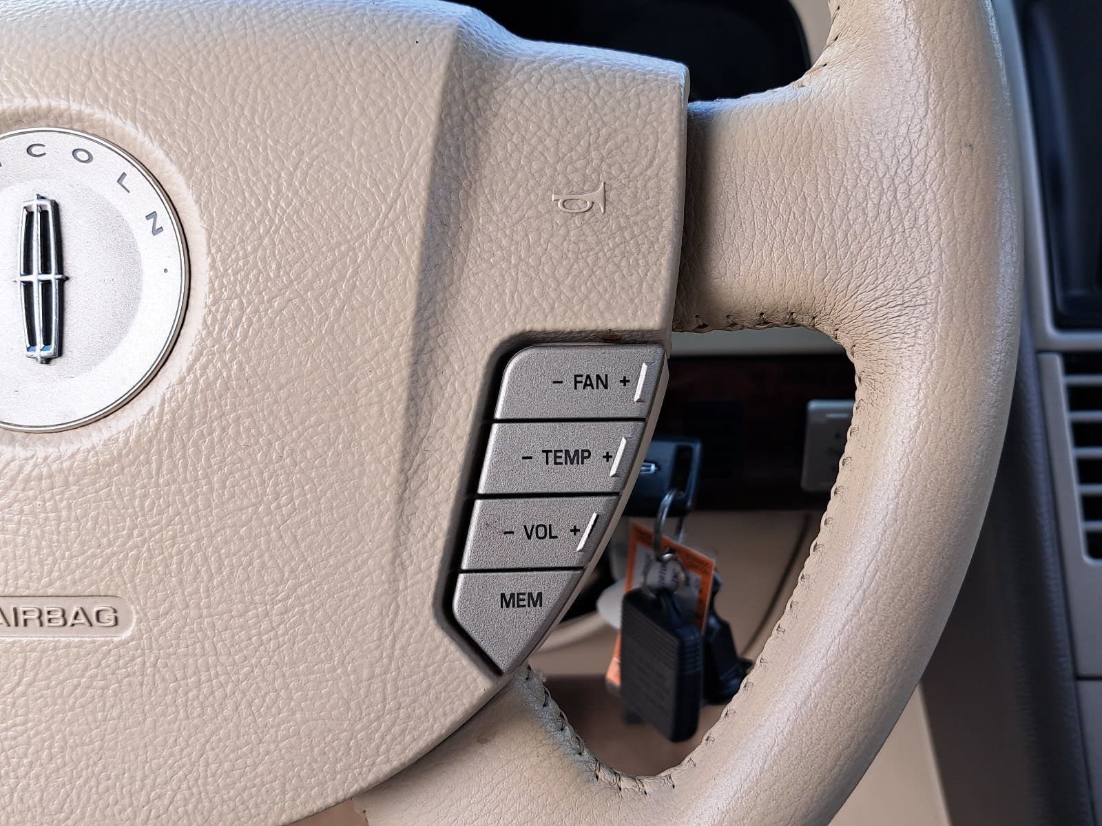 Used 2004 Lincoln Aviator 2WD image 20