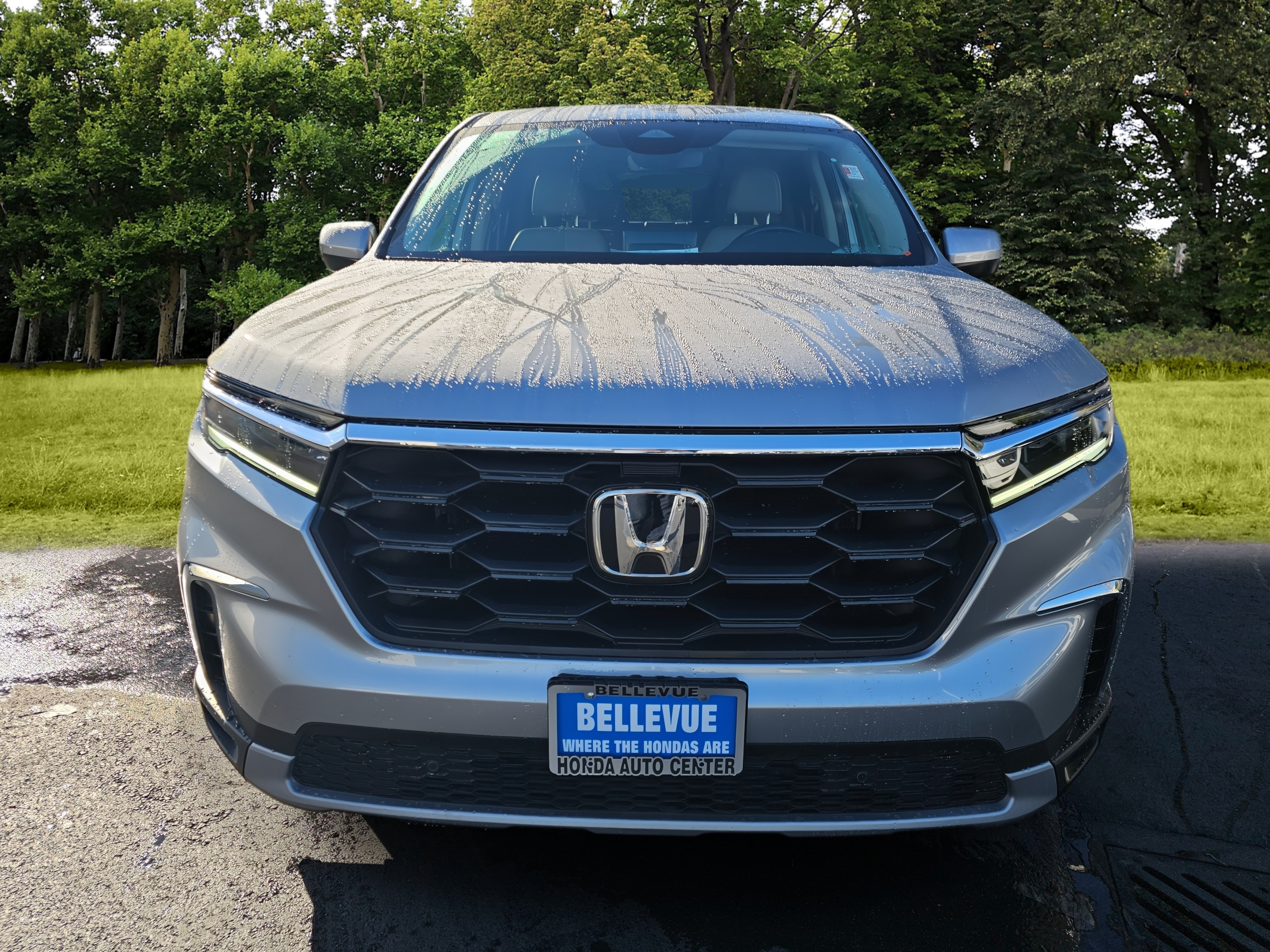 Used 2025 Honda Pilot EX-L image 2