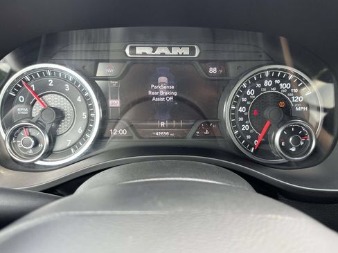 Used 2025 RAM 1500 Big Horn AWD/4WD image 25