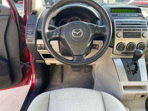 Used 2010 MAZDA MAZDA5 Sport FWD image 17