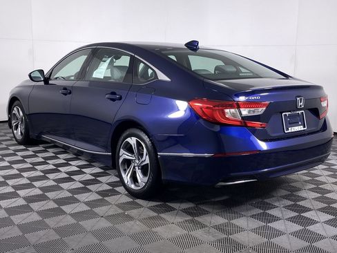 Used 2020 Honda Accord EX image 18