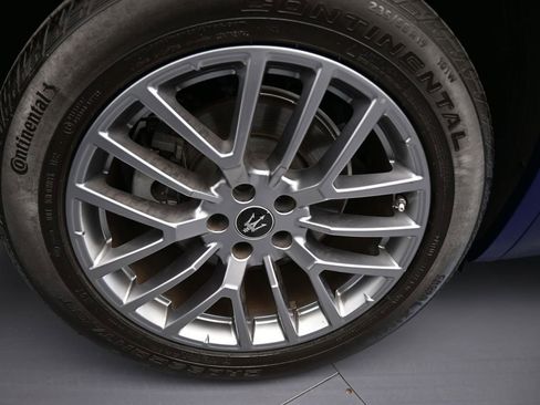 Used 2024 Maserati Grecale GT image 42