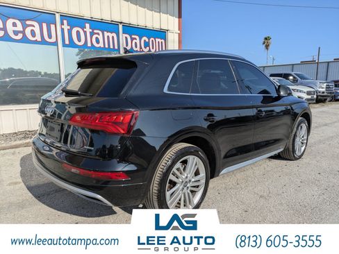 Used 2019 Audi Q5 2.0T Premium Plus w/ Premium Plus Package AWD/4WD image 3