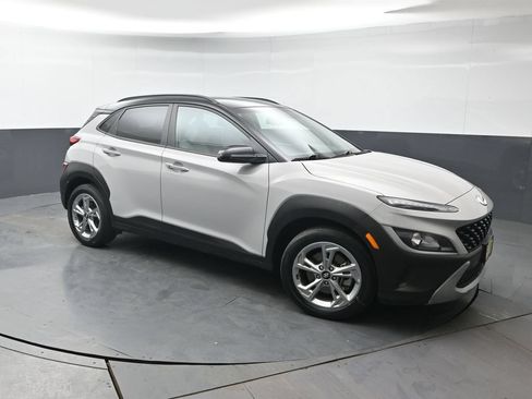 Used 2023 Hyundai Kona SEL w/ Cargo Package AWD/4WD image 8