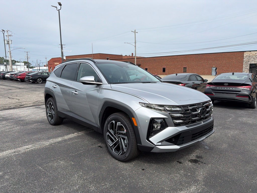 New 2026 Hyundai Tucson Limited AWD/4WD image 1