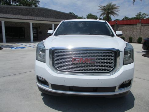 Used 2017 GMC Yukon Denali w/ Open Road Package RWD image 24