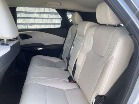 Used 2023 Lexus RX 350 Premium image 18