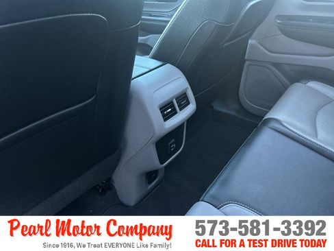 Certified 2022 GMC Terrain SLT AWD/4WD image 21