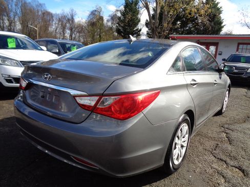 Used 2011 Hyundai Sonata GLS image 5