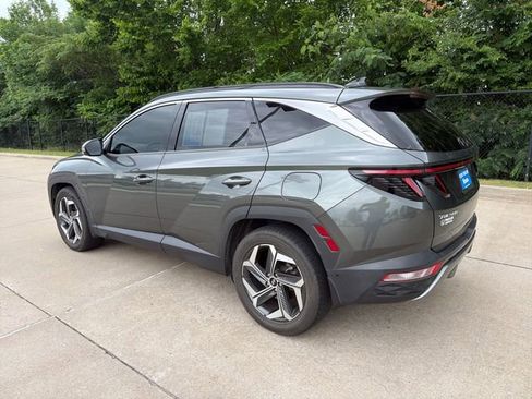 Used 2022 Hyundai Tucson Limited FWD image 3