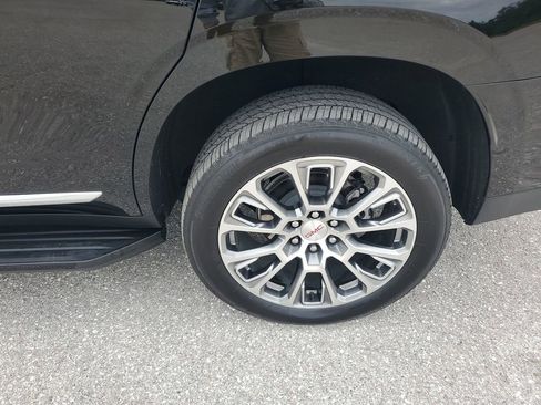 Used 2025 GMC Yukon Denali image 20