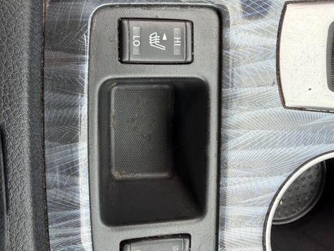 Used 2016 Nissan Altima 3.5 SL FWD image 15