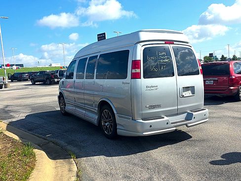 Used 2014 Chevrolet Express 1500 RWD image 14