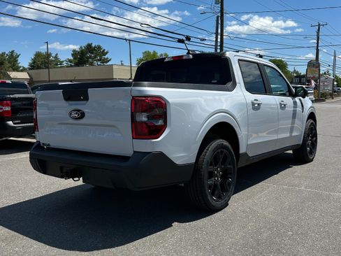 New 2026 Ford Maverick Lariat w/ Black Appearance Package AWD/4WD image 10