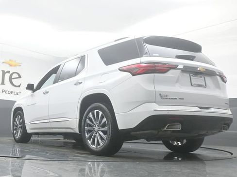 Used 2023 Chevrolet Traverse Premier w/ LPO, Floor Liner Package AWD/4WD image 5