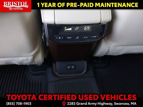 Certified 2020 Toyota Highlander XLE image 19