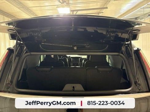 Used 2020 Cadillac Escalade Premium Luxury AWD/4WD image 31
