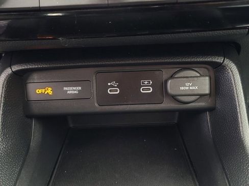 Used 2025 Honda Civic Sport image 27