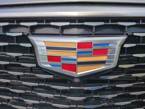Used 2025 Cadillac XT6 Premium Luxury w/ Platinum Package AWD/4WD image 42