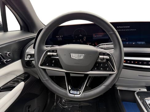 Used 2024 Cadillac Lyriq Sport RWD image 12