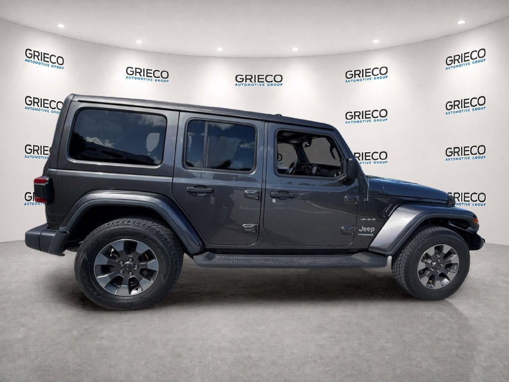 Used 2018 Jeep Wrangler Unlimited Sahara AWD/4WD image 8