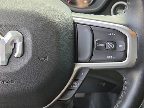 Used 2022 RAM 1500 Big Horn AWD/4WD image 26