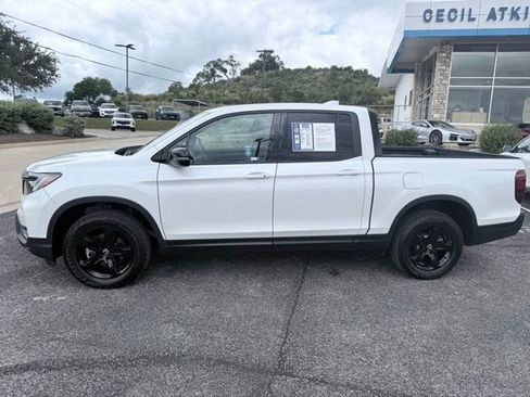 Used 2023 Honda Ridgeline Black Edition image 2
