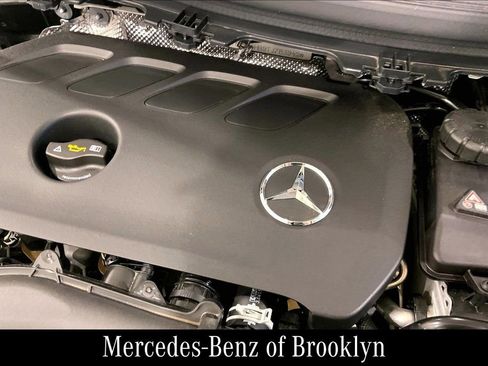 Certified 2026 Mercedes-Benz GLA 250 4MATIC image 34