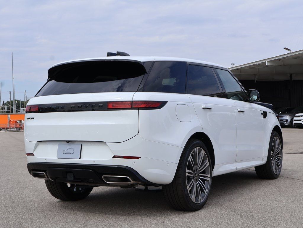 New 2025 Land Rover Range Rover Sport Dynamic SE AWD/4WD image 5