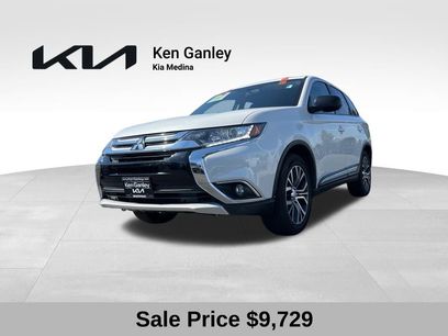 Used 2017 Mitsubishi Outlander ES