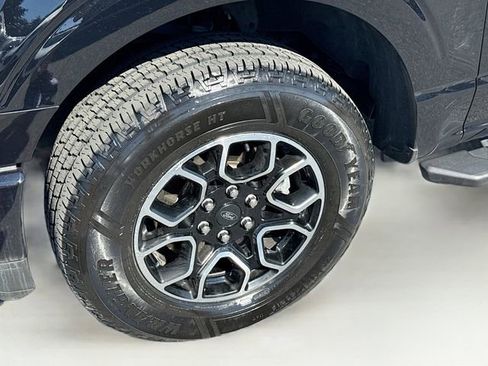 Certified 2022 Ford F150 XLT w/ Equipment Group 302A High image 32