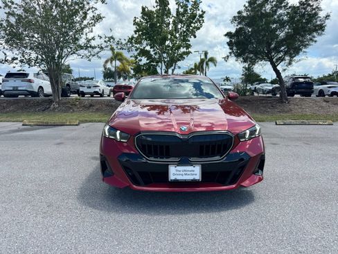 Certified 2024 BMW 540i xDrive w/ Premium Package AWD/4WD image 2