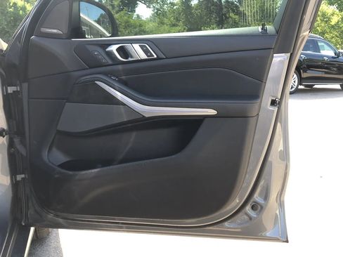 Used 2023 BMW X7 xDrive40i w/ Premium Package AWD/4WD image 30