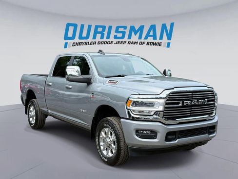 Used 2024 RAM 2500 Laramie AWD/4WD image 1